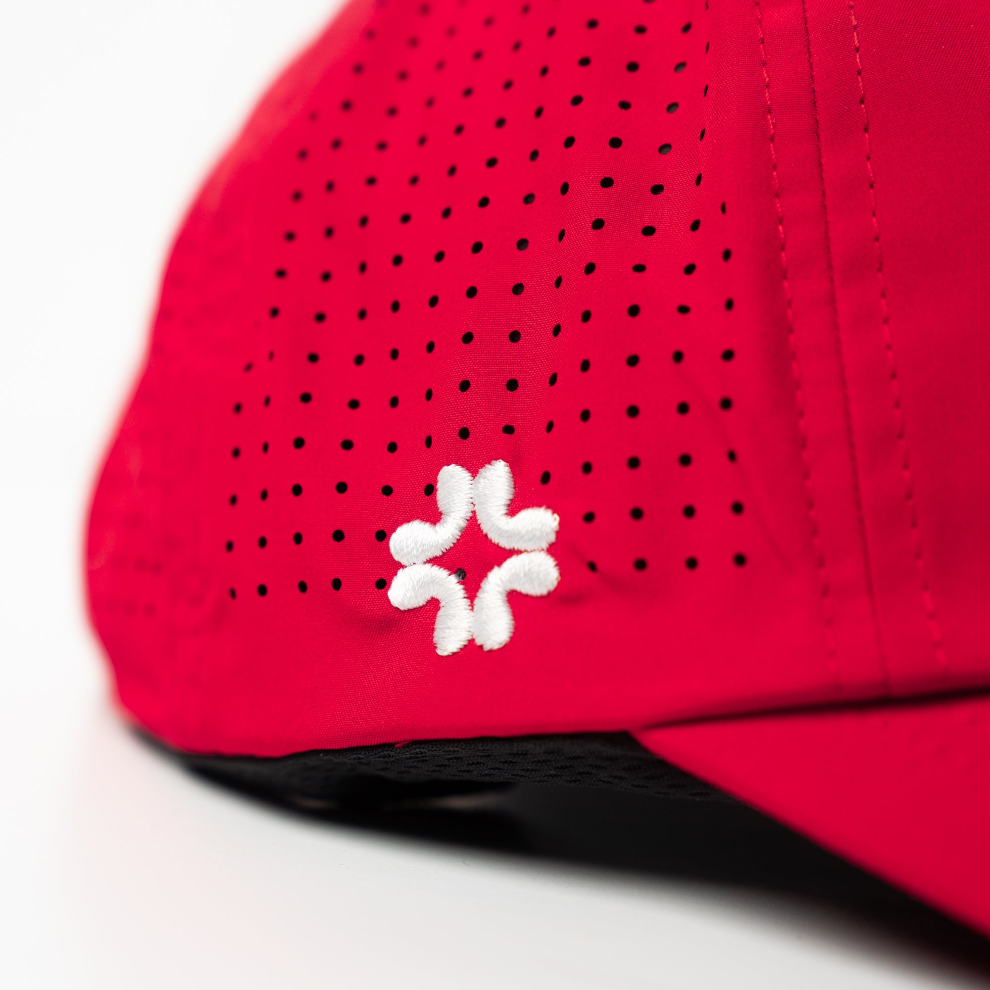 PARTY IN THE USA, Sun Goddess, Crimson, UPF 50+ - VIMHUE