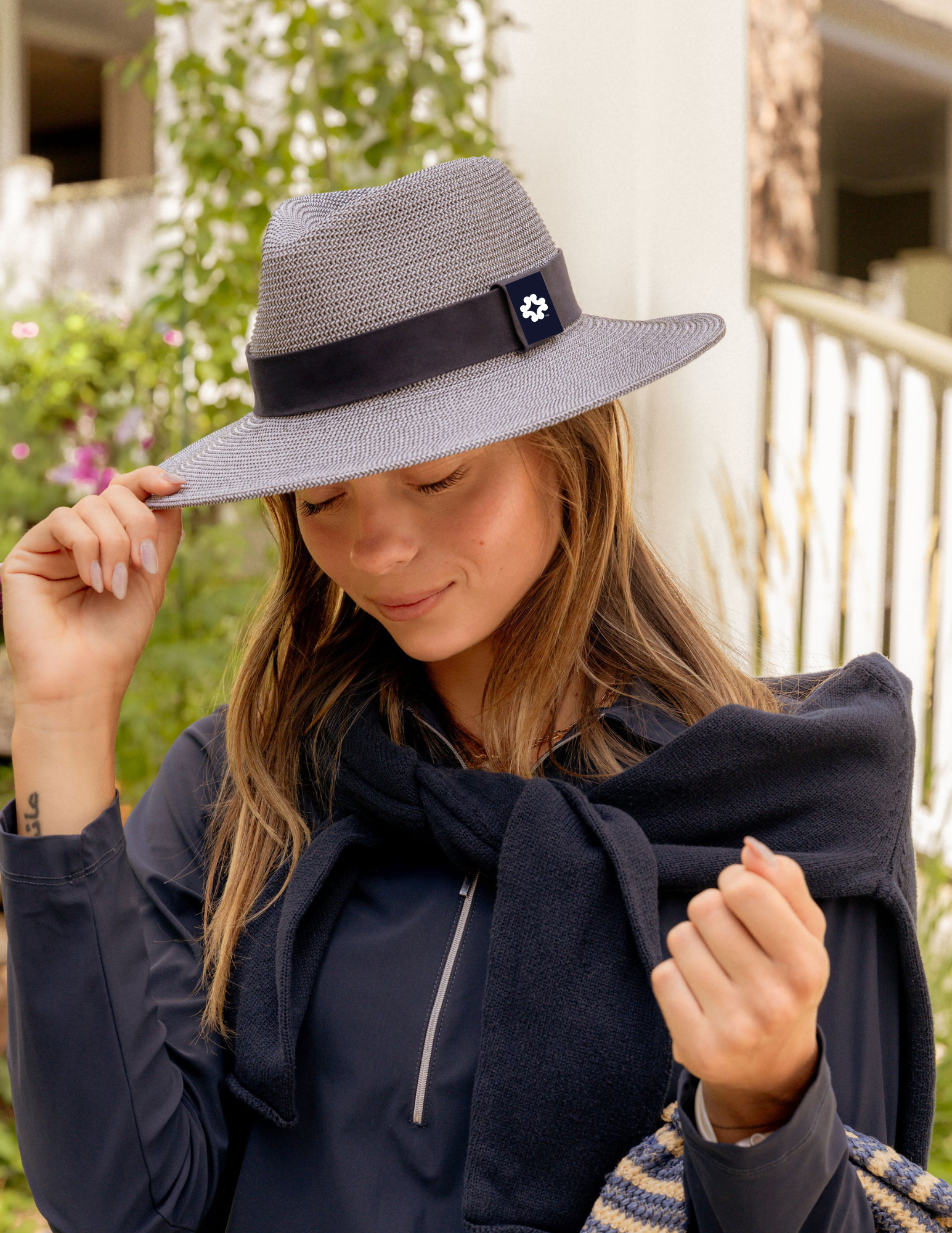 Fedora Straw Style - Black w Black Suede Ribbon - VIMHUE