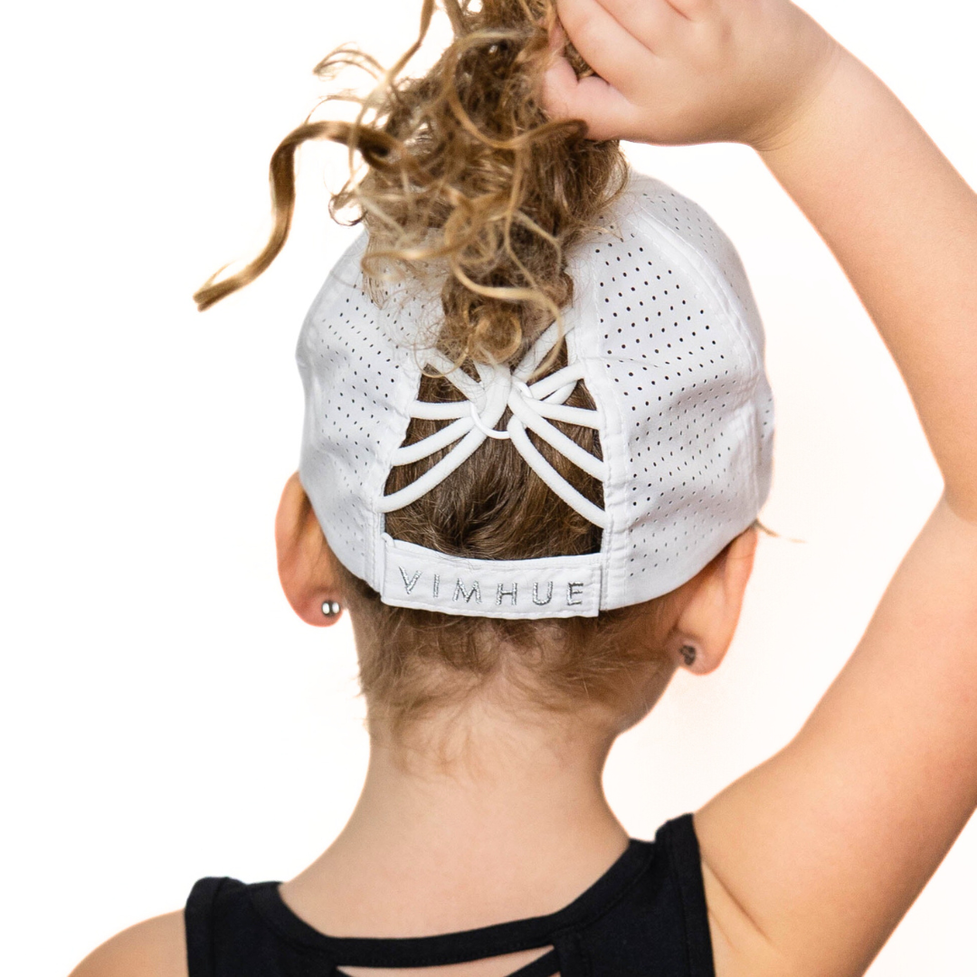 Girls Sun Goddess, White, Size 53, UPF50+ - VIMHUE