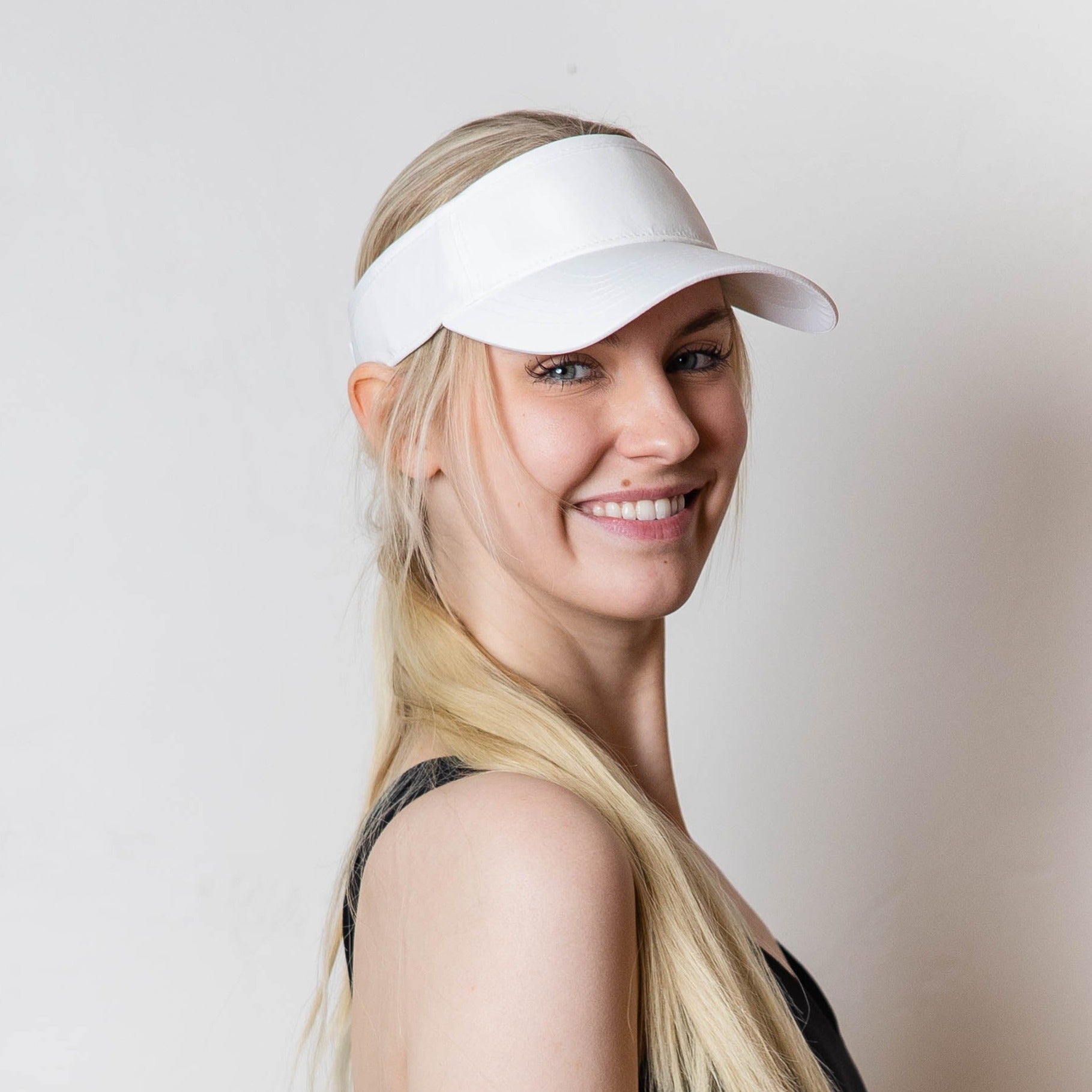 Ponytail hat, Visor, Velcro Strap, White, UPF 50+ - VIMHUE