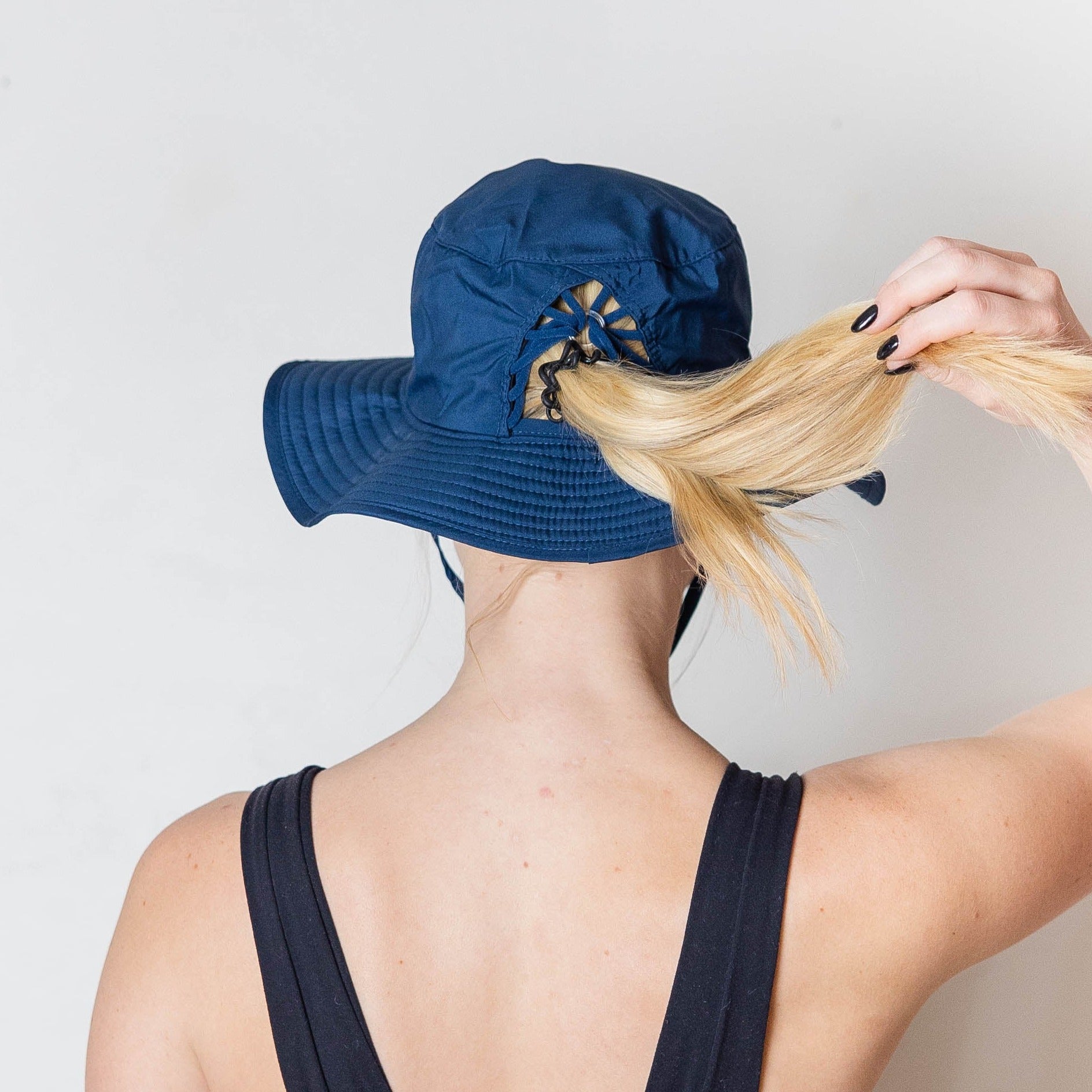 Ponytail hat, Sun Goddess Bucket Hat, Navy, UPF50+ - VIMHUE