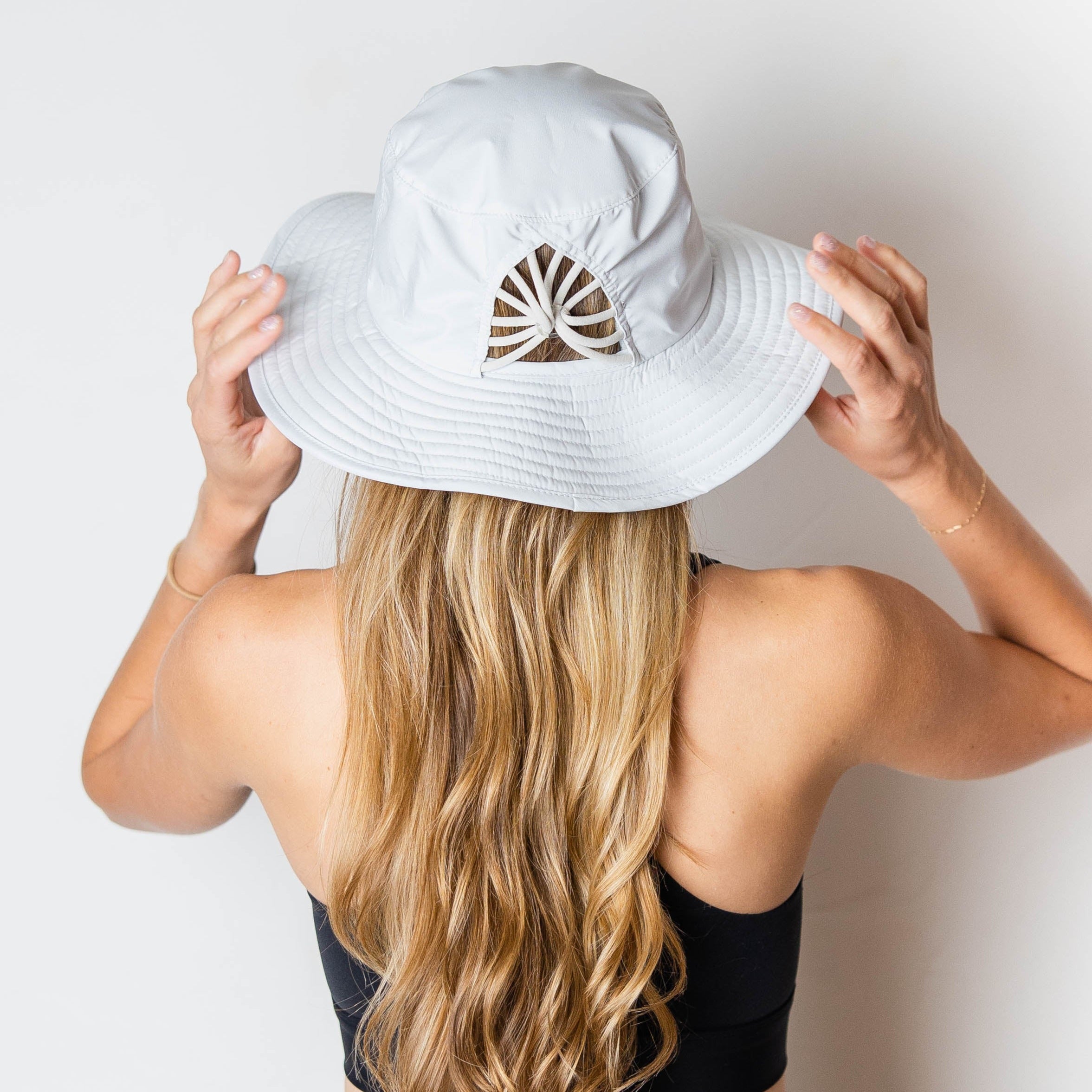 Sun Goddess Bucket Hat, Antarctica, UPF50+ - VIMHUE