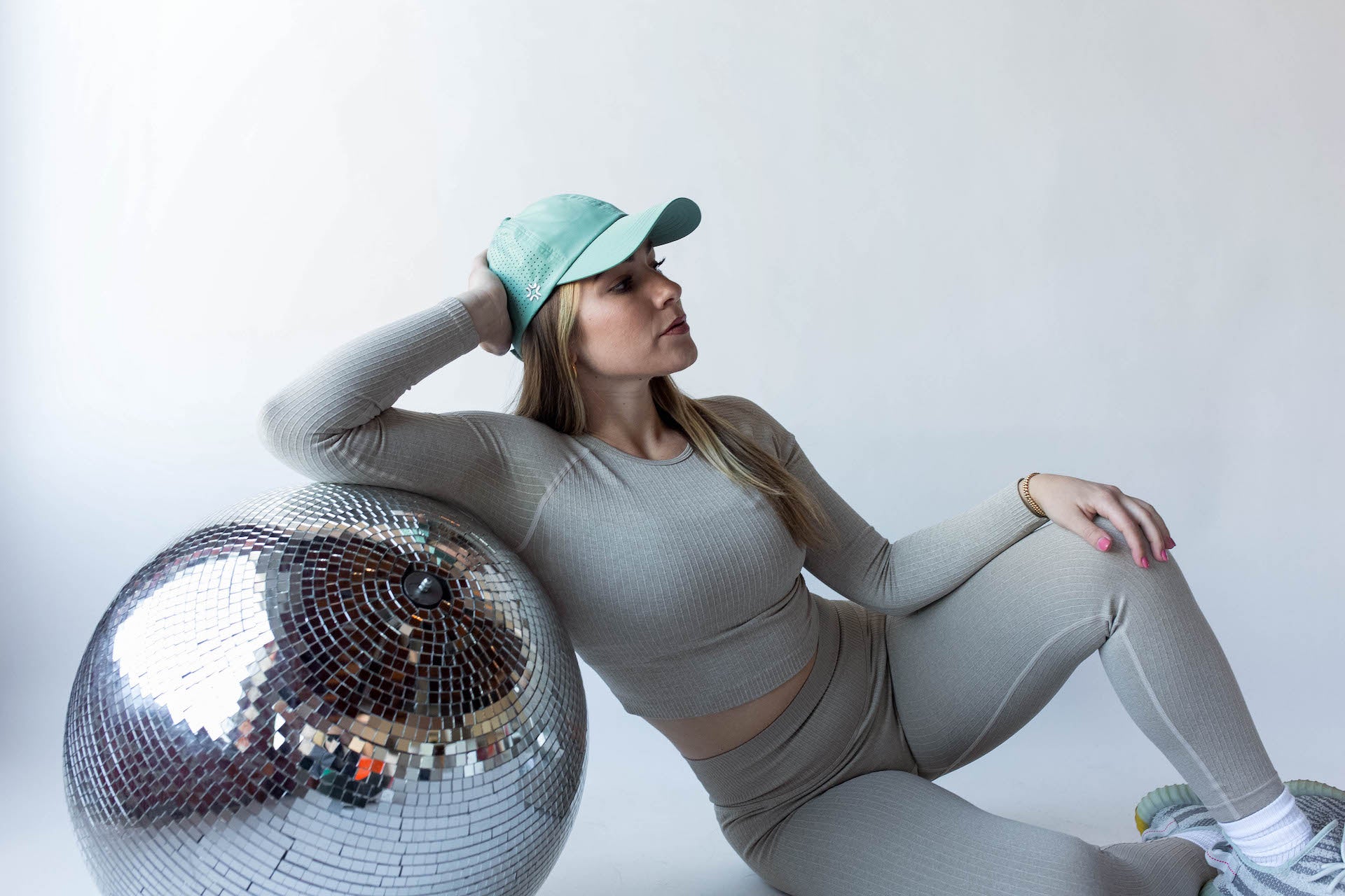 Ponytail hat, X-Boyfriend, Green Bay, UPF 50+ - VIMHUE