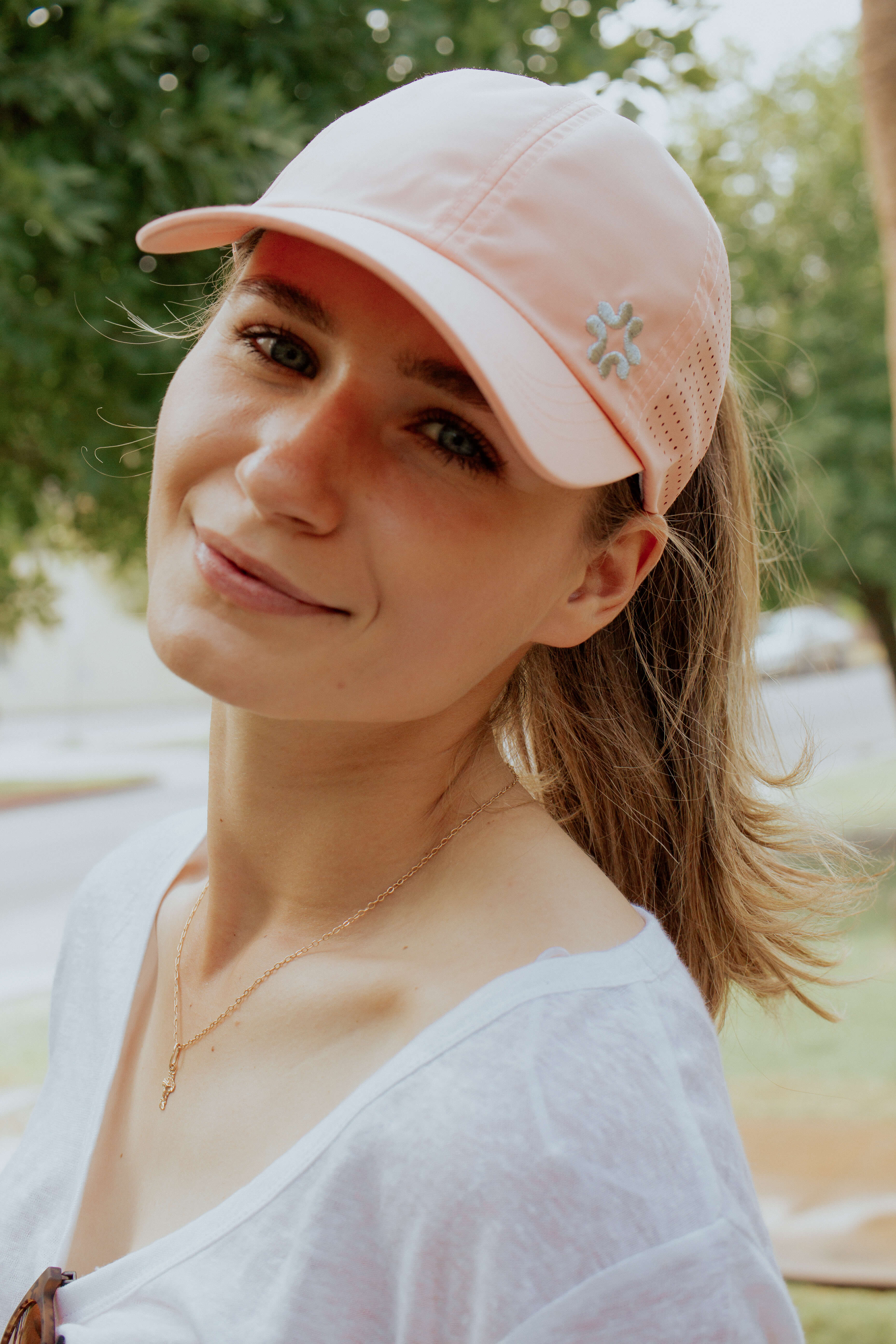 Ponytail hat, X-boyfriend, Peach, UPF 50+ - VIMHUE